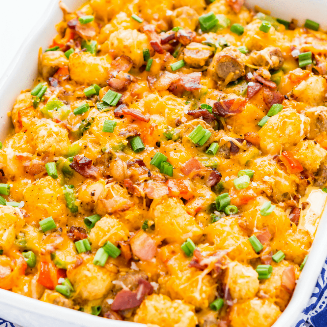 easy tater tot breakfast casserole with sausage